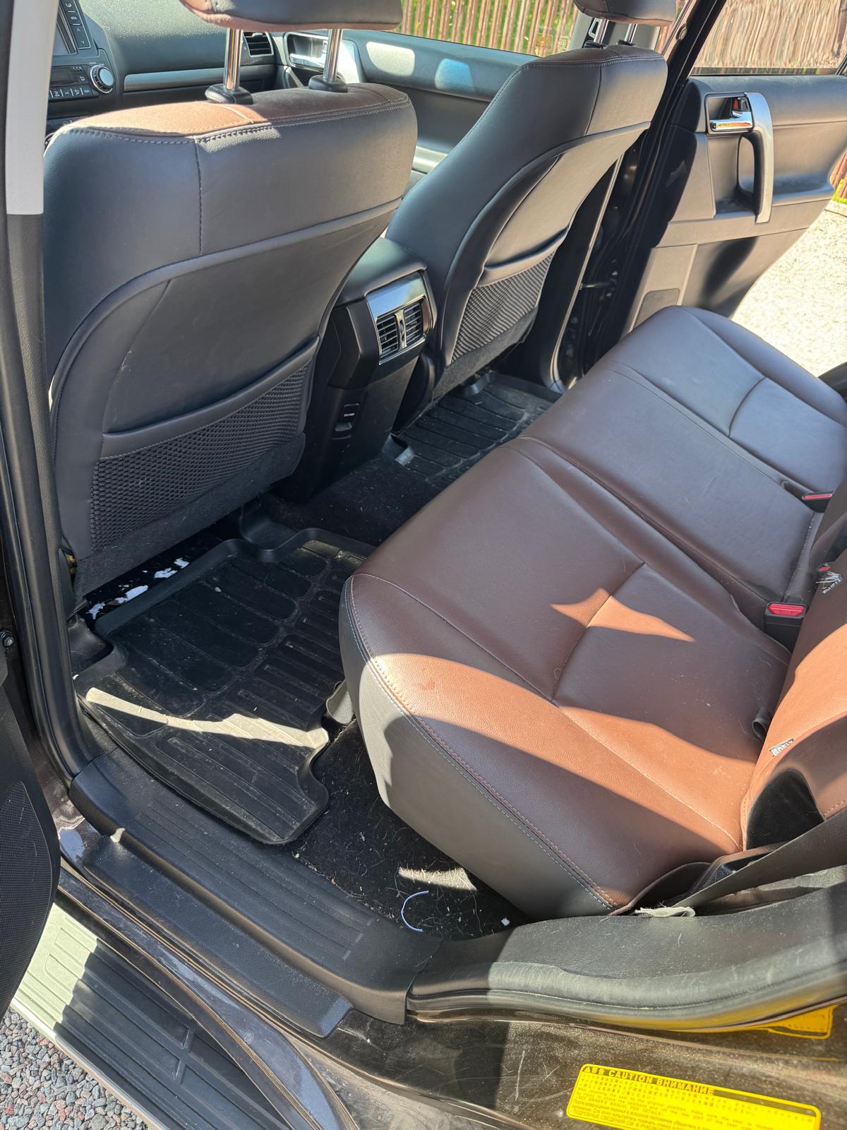 Toyota Land Cruiser – Vänster bak – före