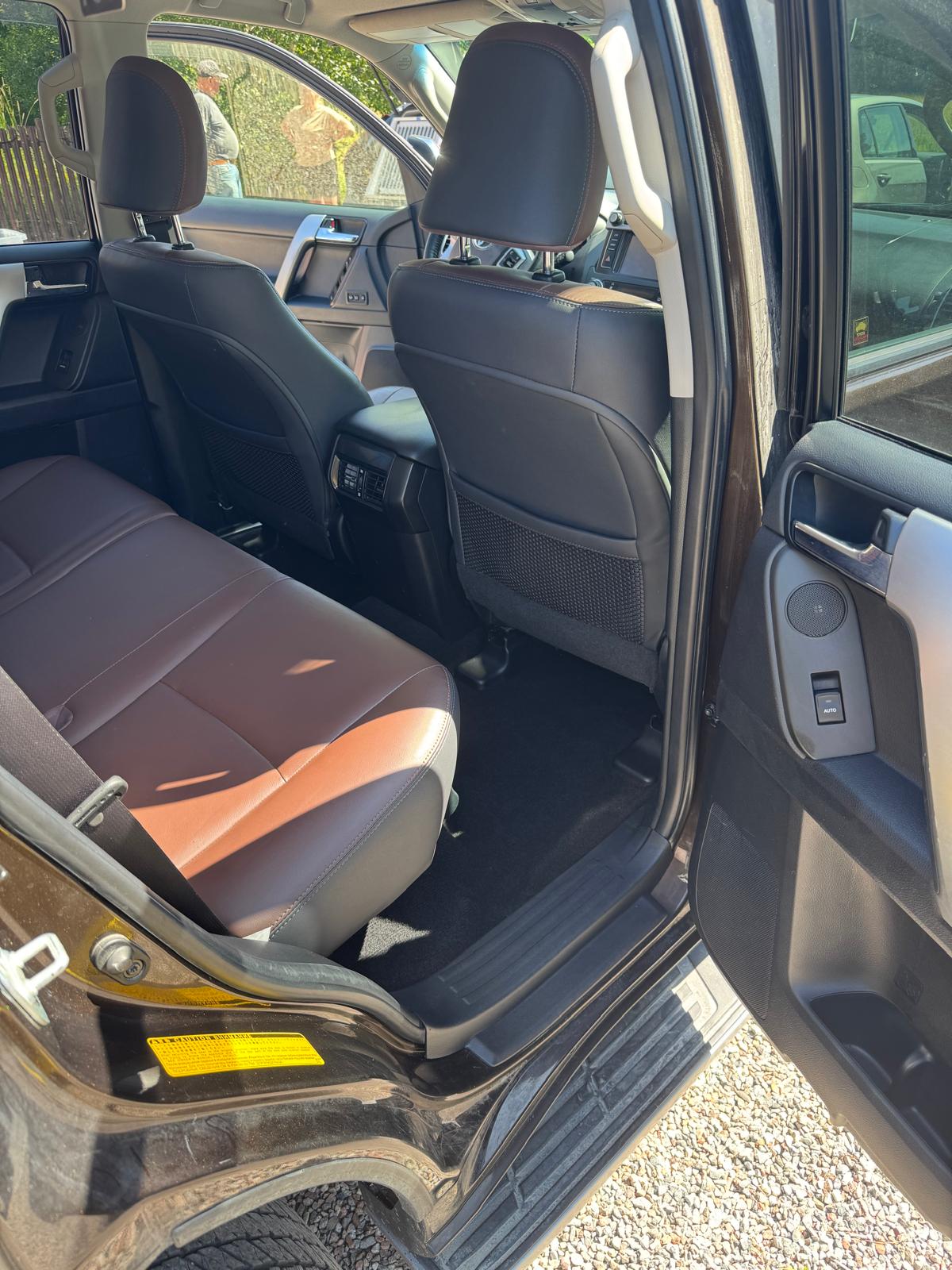 Toyota Land Cruiser – Höger bak – efter